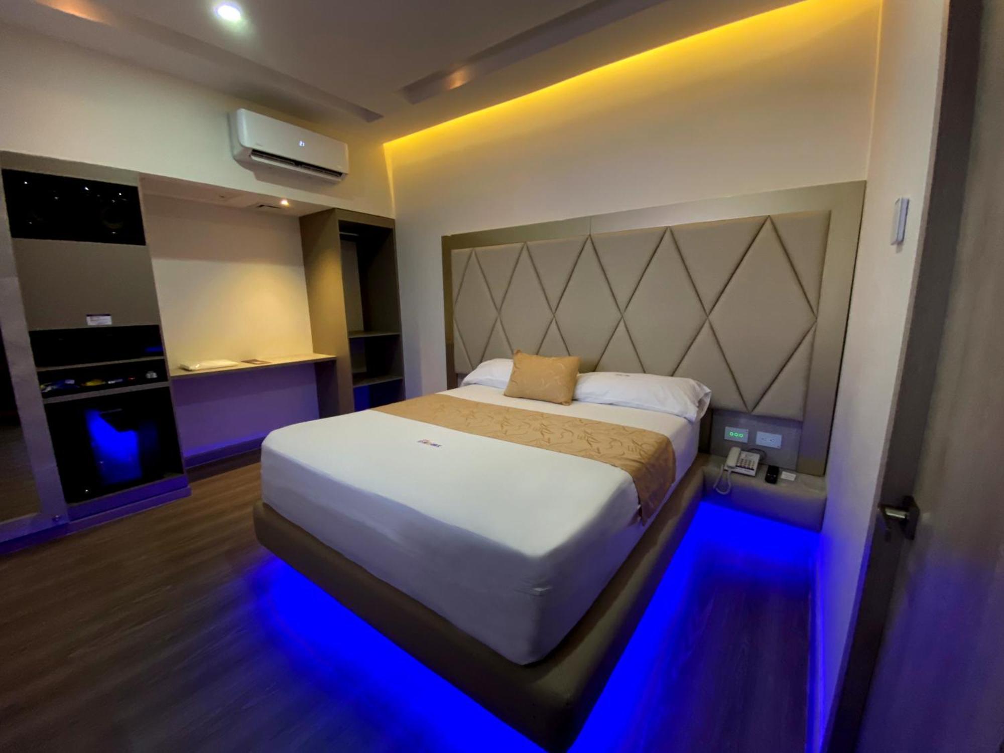 Hotel Byhours Circunvalar - Adults Only Барранкилья Экстерьер фото