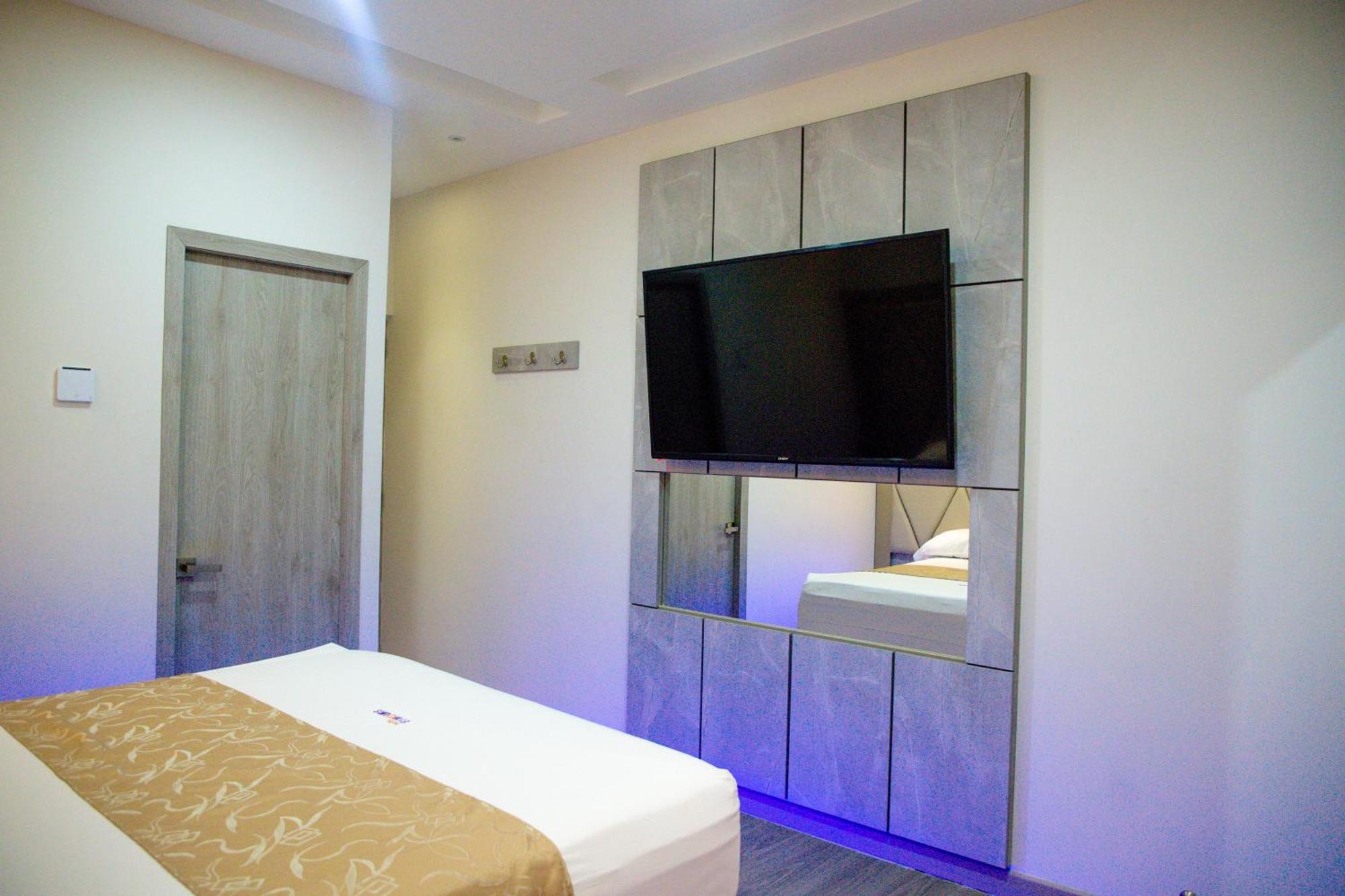 Hotel Byhours Circunvalar - Adults Only Барранкилья Экстерьер фото